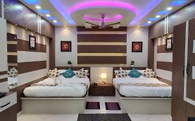 Hotel Central Square 